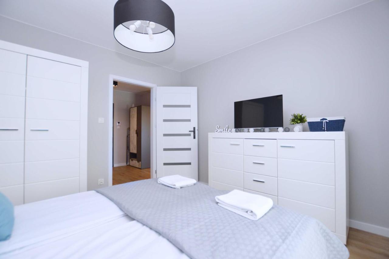 Nowoczesne Apartamenty 3City W Gdansku Z Parkingiem By Noclegi Renters Exterior foto